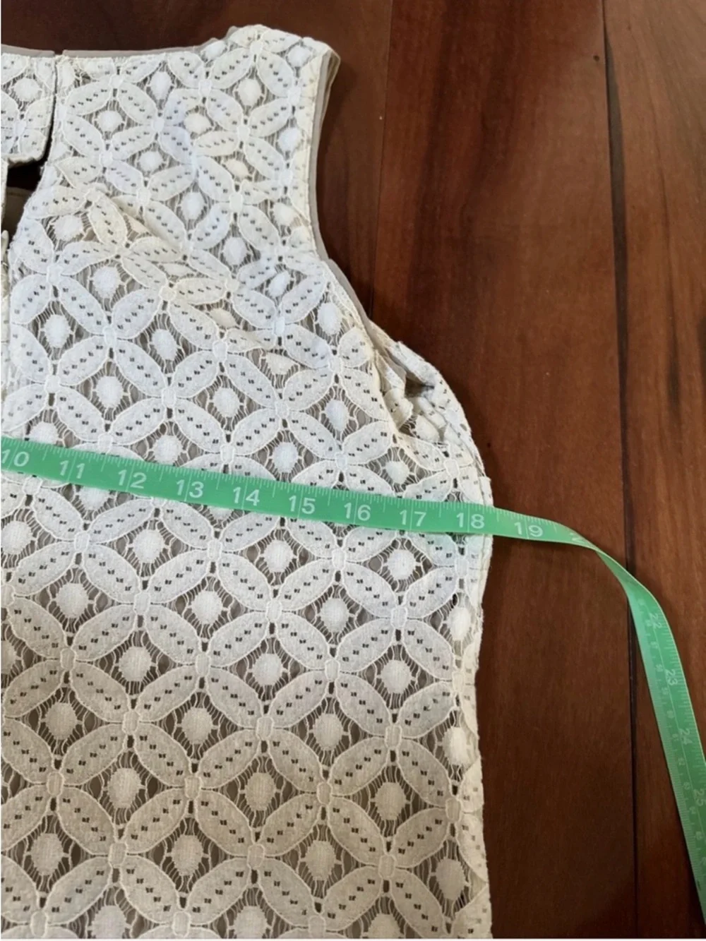 Apt. 9 White Diamond Eyelet Sleeveless Shift Dress - Picture 5 of 7